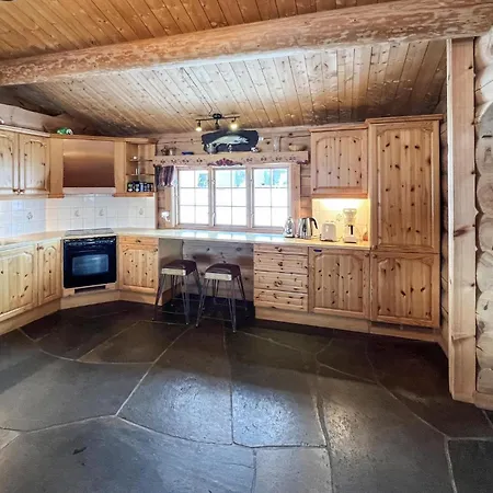 Vakantiehuis 6 Bedroom Cozy In