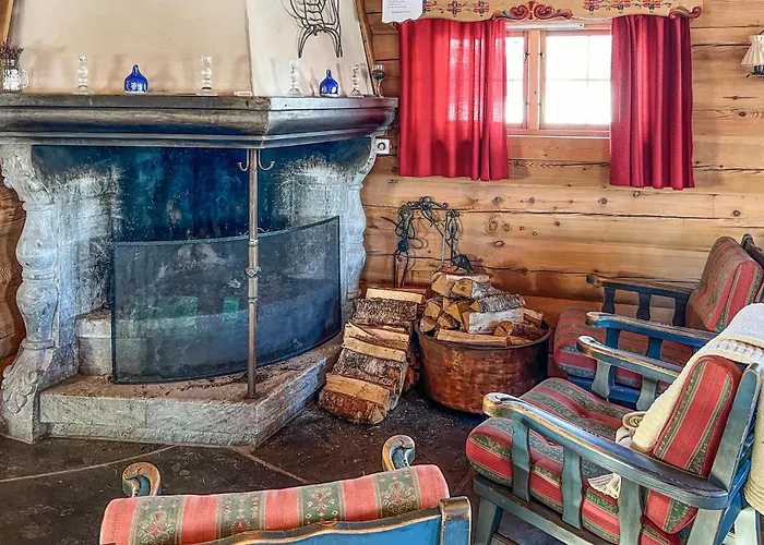 6 Bedroom Cozy In
